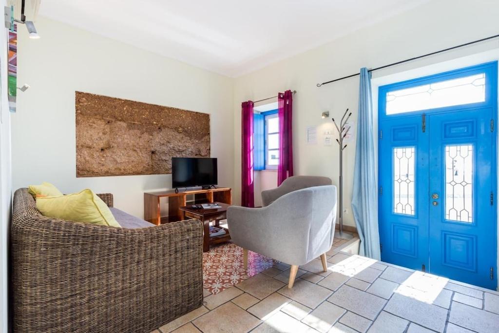 Refurbished Beachfront House, Pool, Ac, Wifi, Albufeira, Sea View Buitenkant foto