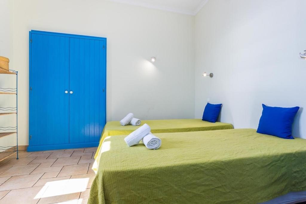 Refurbished Beachfront House, Pool, Ac, Wifi, Albufeira, Sea View Buitenkant foto