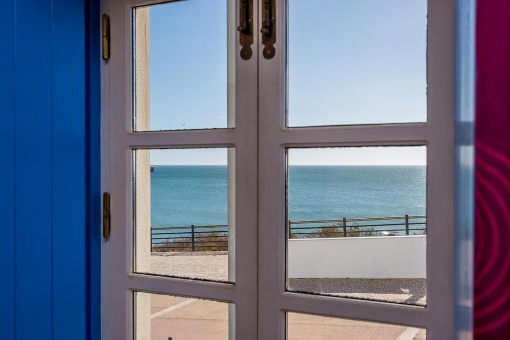 Refurbished Beachfront House, Pool, Ac, Wifi, Albufeira, Sea View Buitenkant foto