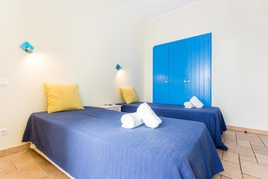 Refurbished Beachfront House, Pool, Ac, Wifi, Albufeira, Sea View Buitenkant foto