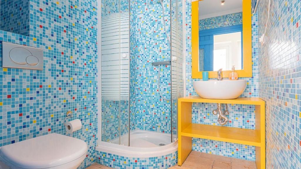 Refurbished Beachfront House, Pool, Ac, Wifi, Albufeira, Sea View Buitenkant foto