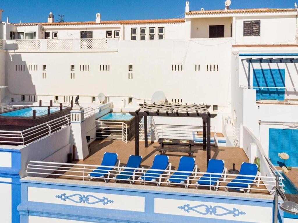 Refurbished Beachfront House, Pool, Ac, Wifi, Albufeira, Sea View Buitenkant foto